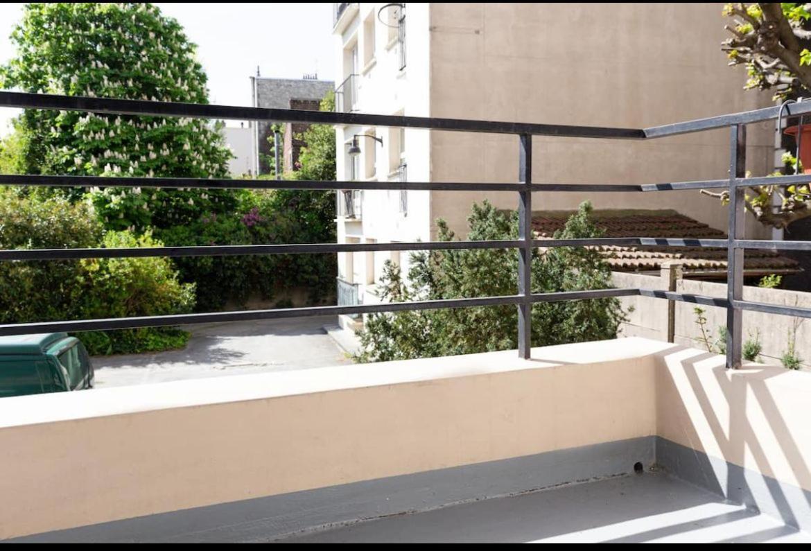 Superbe studio apartment à 2MN de Paris Gentilly Extérieur photo
